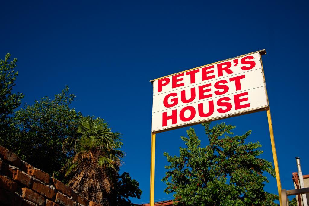 سينغناغي Peter'S Guest House المظهر الخارجي الصورة